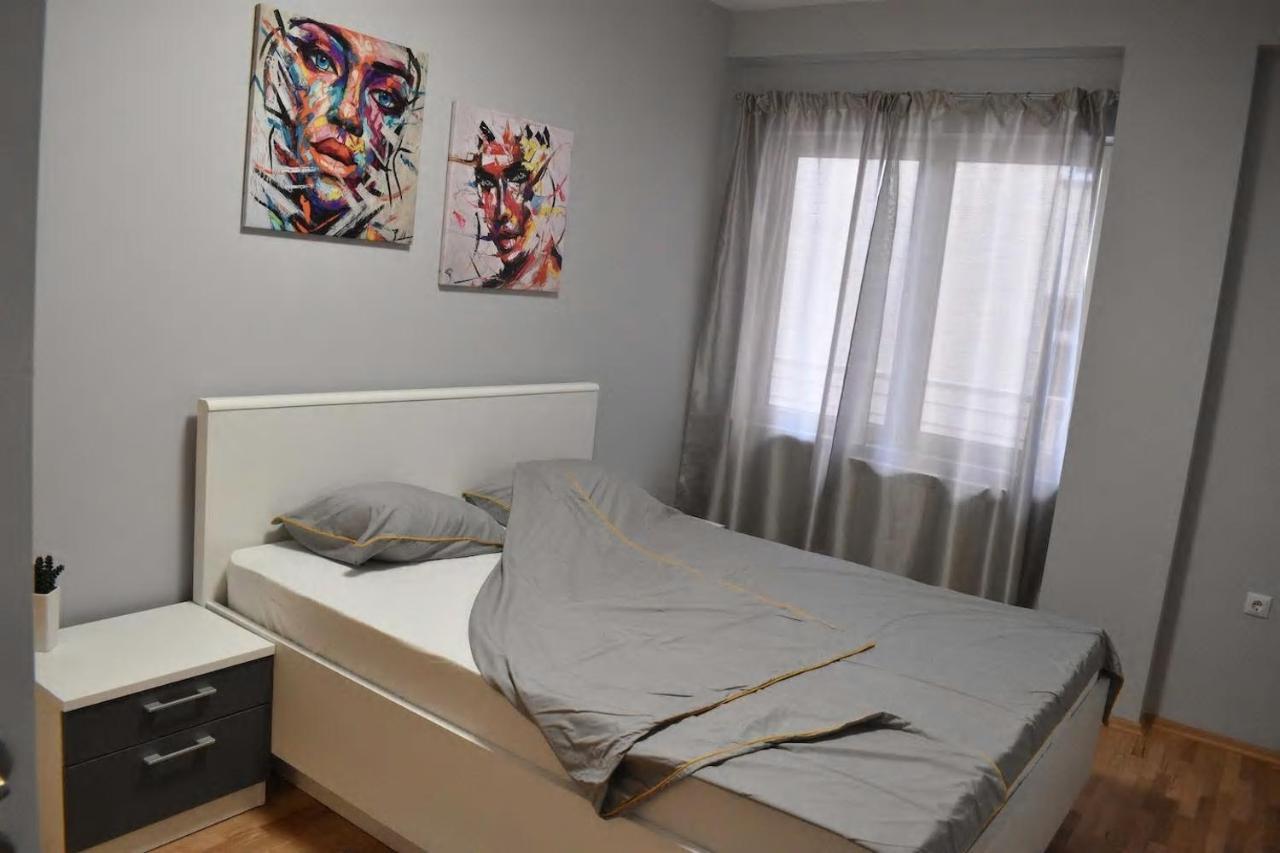 סקופיה Apartment Grozdanovski מראה חיצוני תמונה